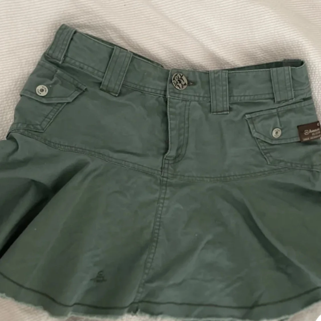 Grön kjol från Bench