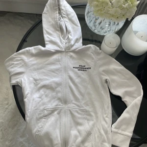 Peak Performance zip hoodie - Fint skick✨Storlek 160 men passar även mig som vanligtvis har xs