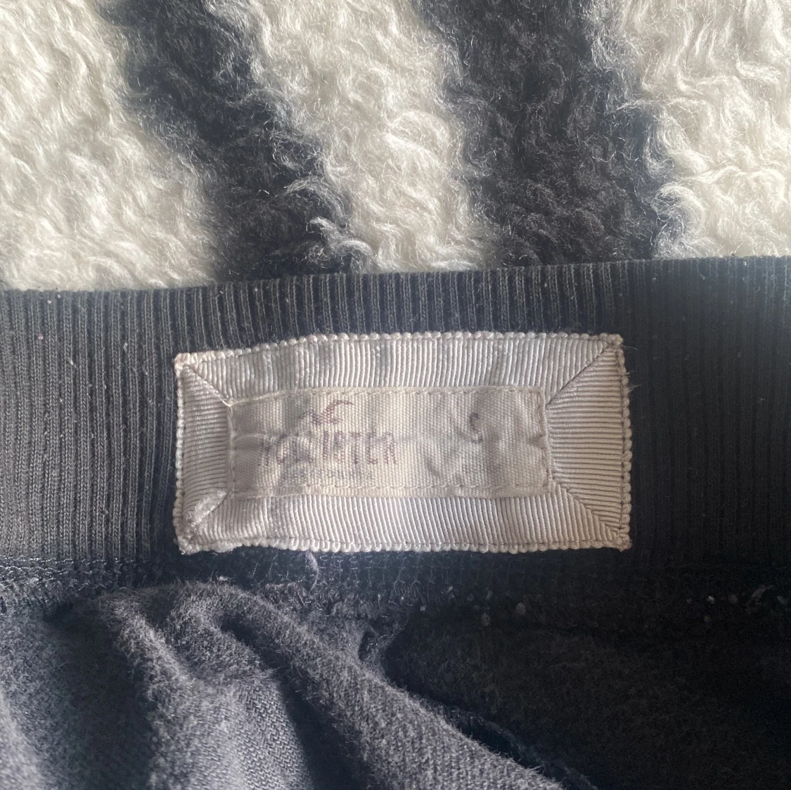 Hollister lågmidjade bootcut - 91