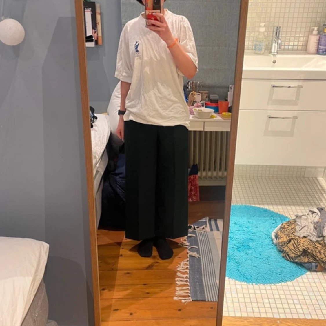 Svarta vida byxor - 90