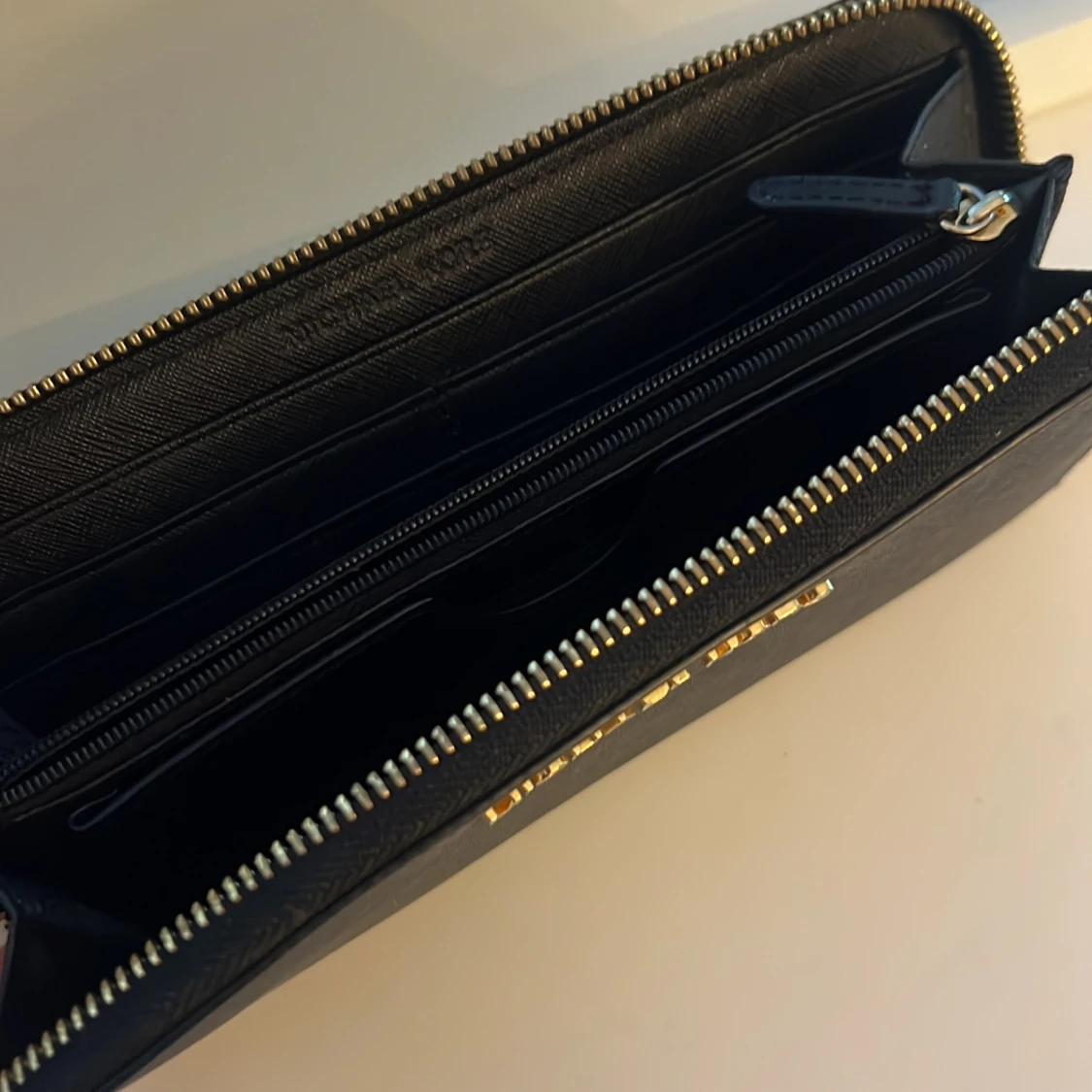 Michael kors plånbok  - 90