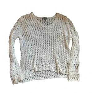 Stickat tröja - Supersöt ”fishnet tröja” 💕perfekt över ett linne elr som bikini coverup!