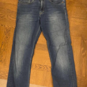 Jeans Calvin Klein (Straight) - Storlek: 29/32 Skick: 9/10