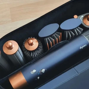 Dyson Airwrap - Ny Dyson Airwrap. Endast testad💕Köpt för 6490kr