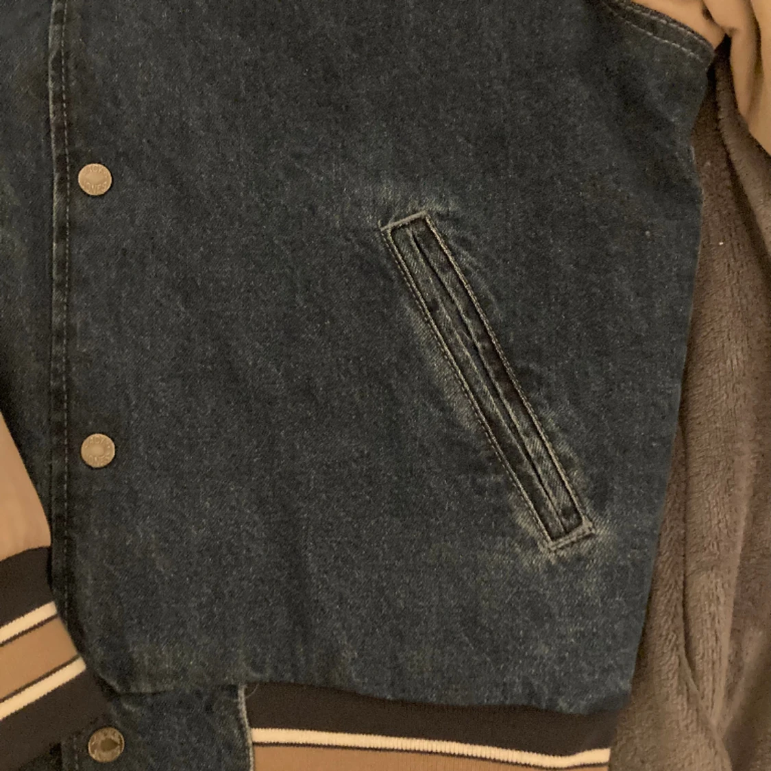 Varsity jacket  från Jack & Jones  - 90