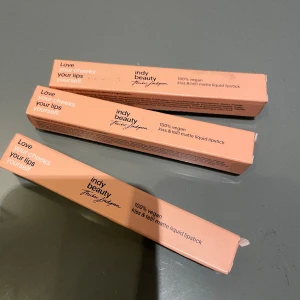 Indy beauty matt läppstift  - Matt läppstift från indy beauty💗aldrig öppnade och finns i fler färger💗