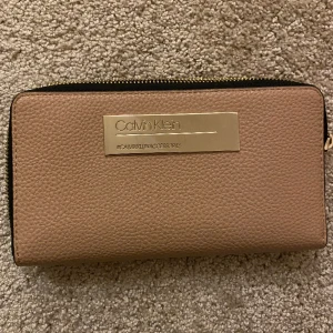 Plånbok - Plånbok Calvin Klein. Fint skick.
