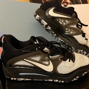 KD 16 - Skick: 8/10  Priset kan diskuteras 