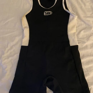 SBD trikå - Säljs pga att den inte används längre Knappt använd