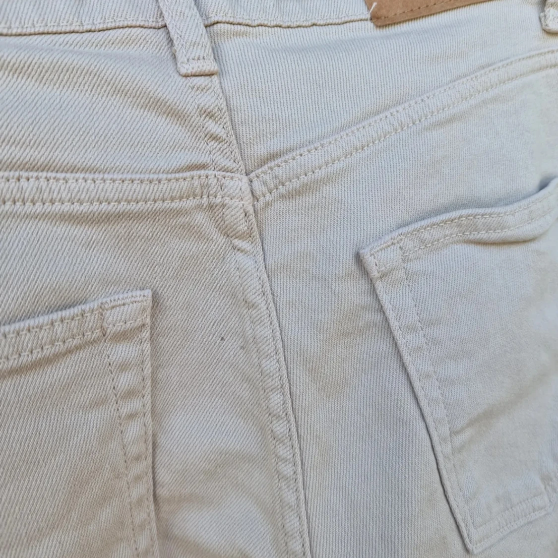 Högmidjade jeans - 92