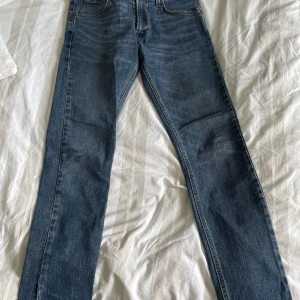 Lee jeans - Ett par feta lee jeans i skön färg, skriv för fler bilder