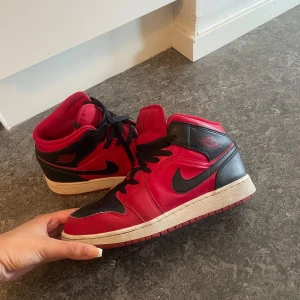 Jordans  - Bra skick, storlek 40 men känns som 39