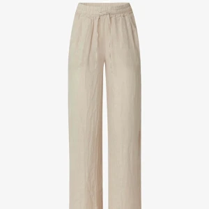 Chelsea Linnebyxor  - Jättefina linnebyxor i nyskick, endast testade❤️Nypris 600kr