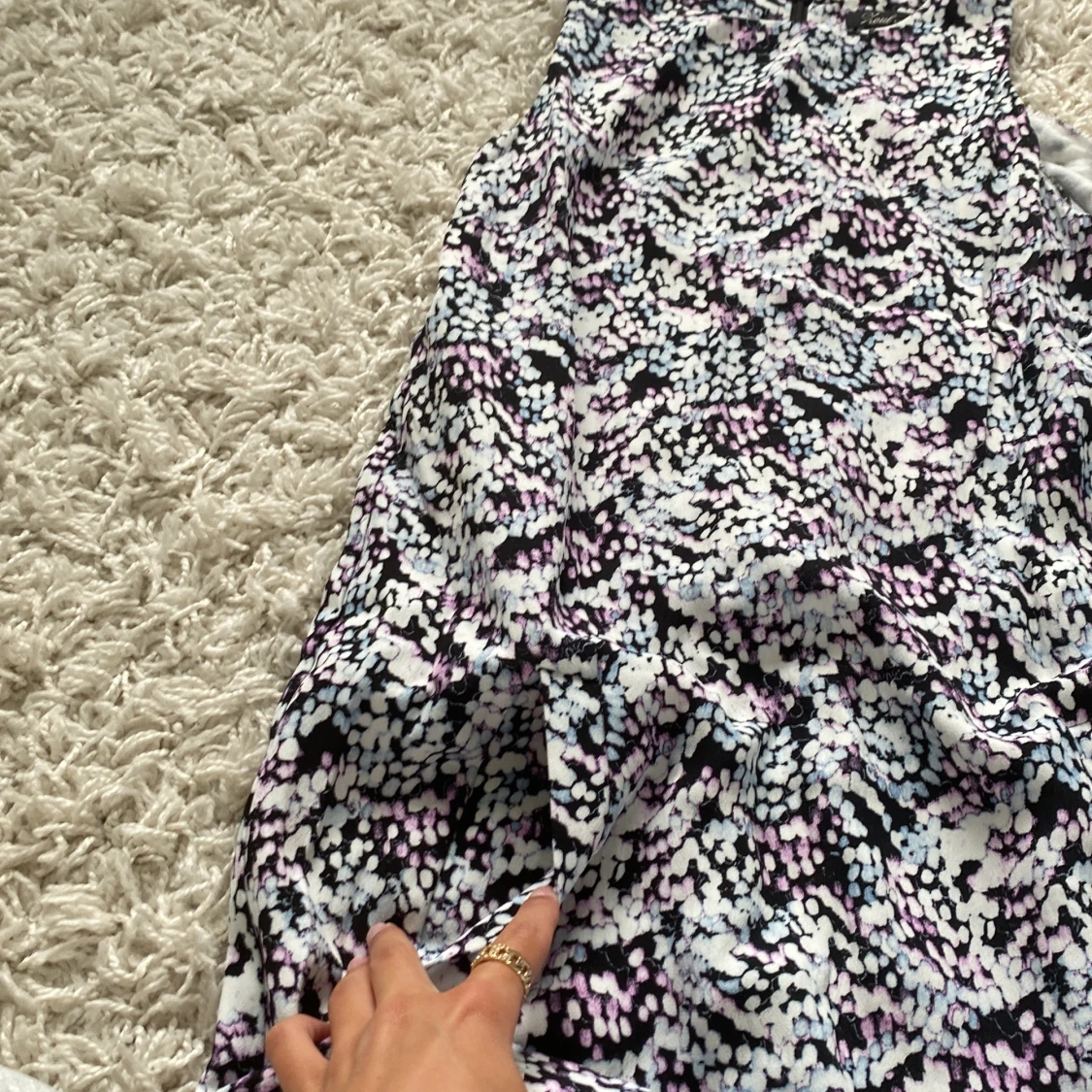 Mönstrad klänning från Koul Edition - 93