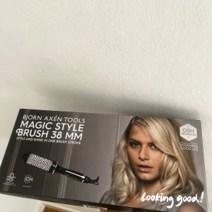 Björn axén värmeborste 38mm - Köpt ny från åhlens för 849kr och bara testandvänd, Tryck gärna på köp nu❤️