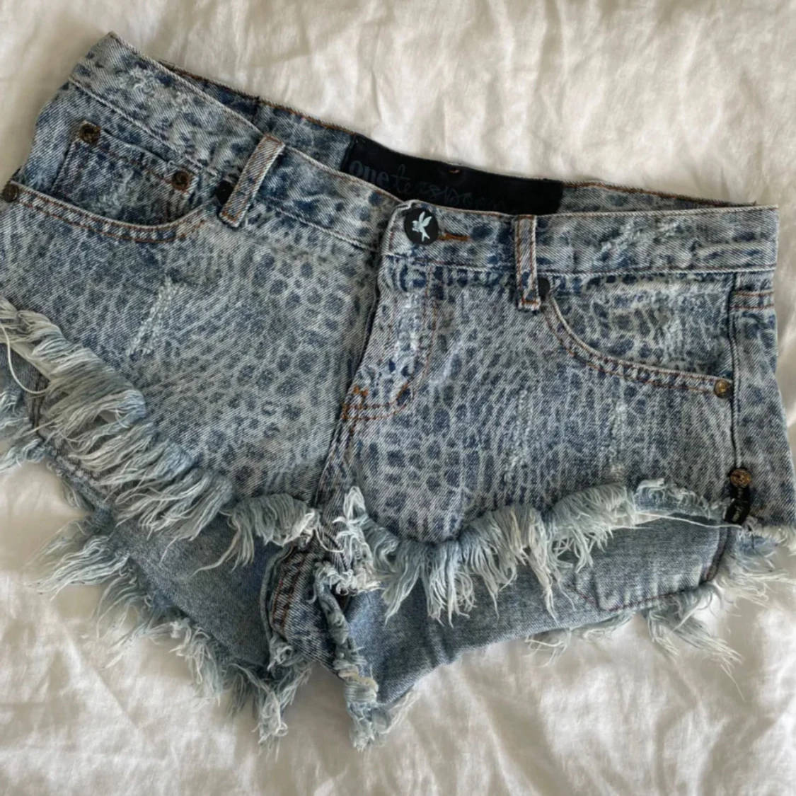One teapsoon shorts! ❤️ - 90