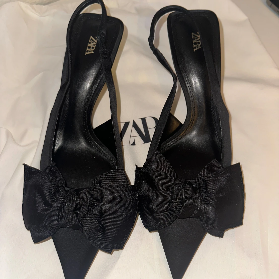 Klackskor med rosett - 91