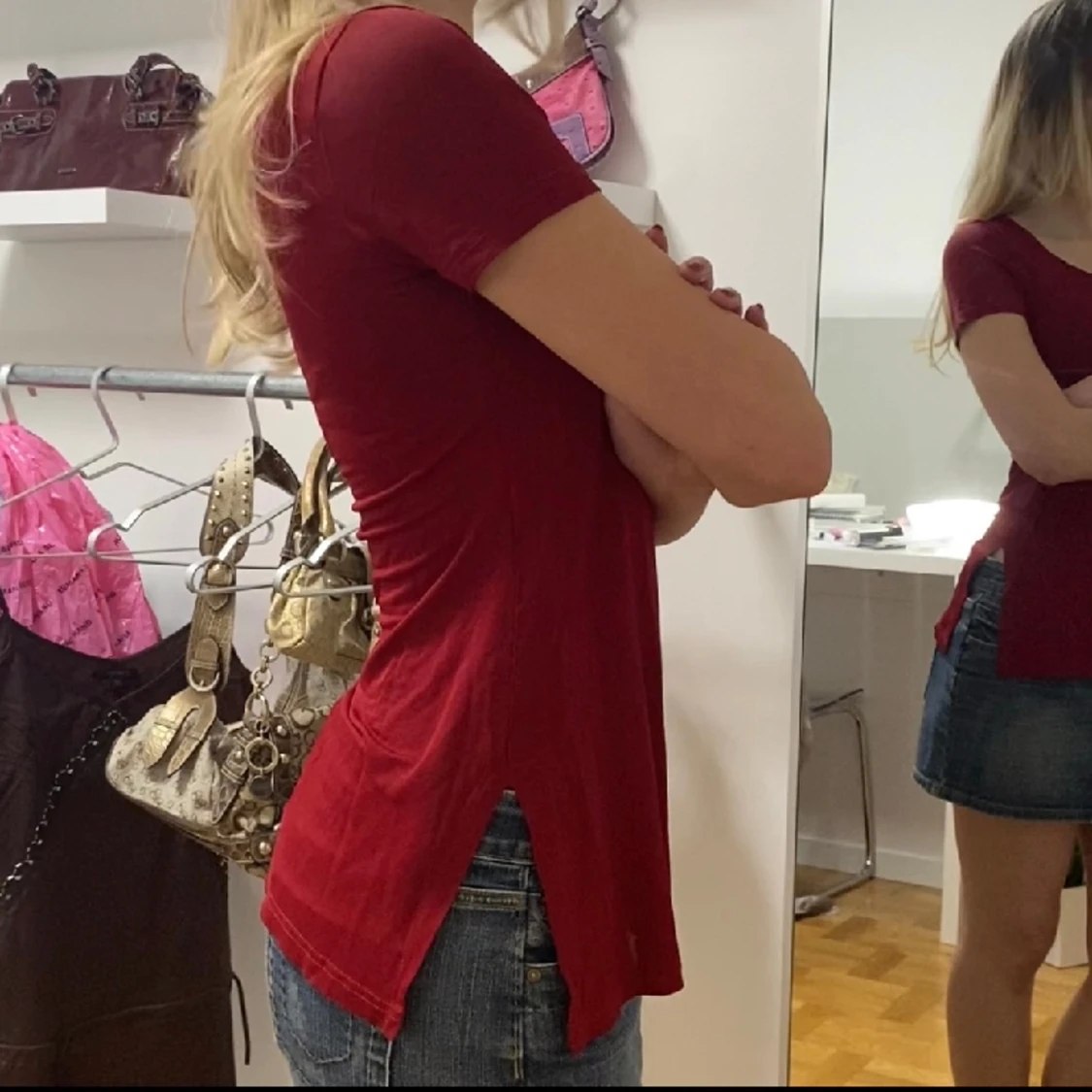 Röd kortärmad topp i mesh - 90