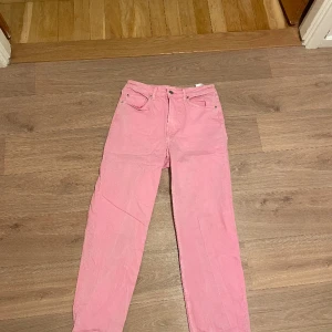 Rosa byxor - Fint skick