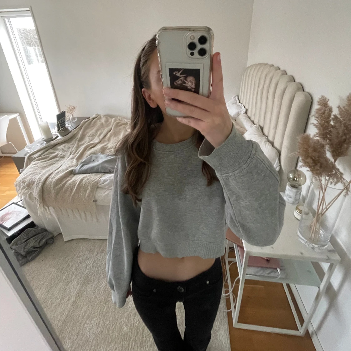 Grå croppad tröja - 90