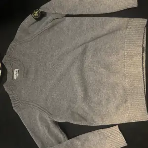 Stone island sweatshirt  New price 4000