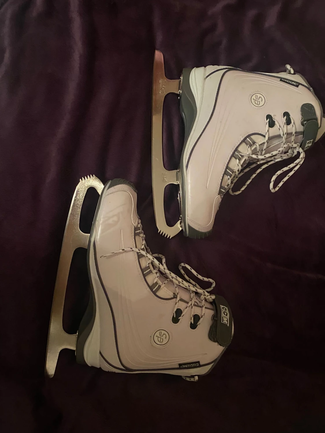 CCM skridskor strl 8 (38)