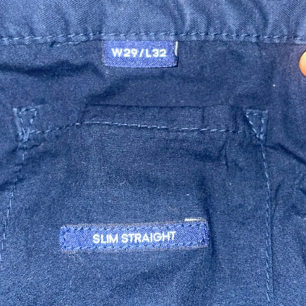 Storlek M/W29 L32 Skick 9/10 , använt ett fåtal gånger  Pris 400kr. Jeans & Byxor.
