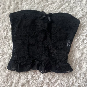 Bandeu topp  - Storlek xs. Endast testad. 