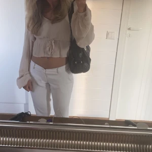 Söt blus - Säljer denna söta blus💓💓