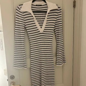 Klänning  - Klänning från gina, strl 36 