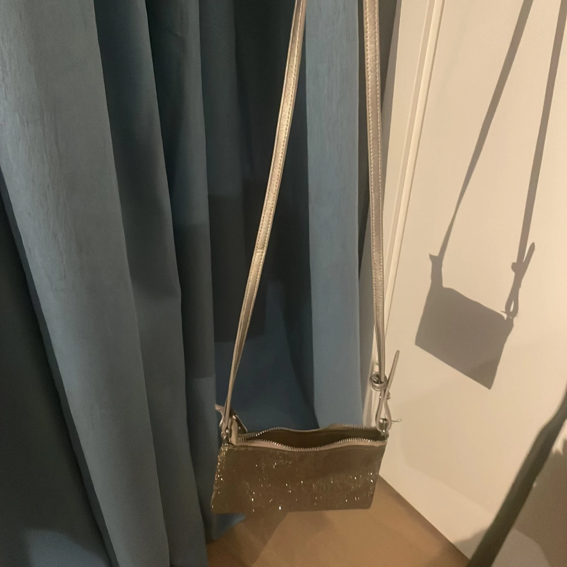 Jättefin glittrig väska✨