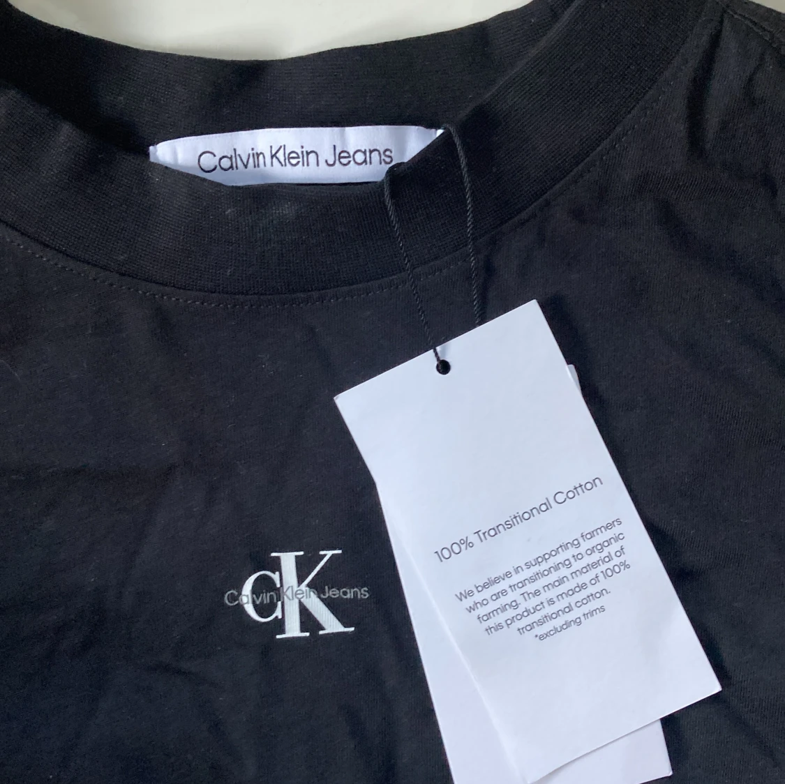 Calvin Klein T-shirt - 2