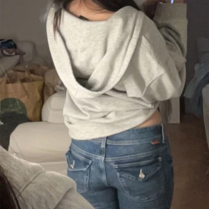 Söta low Rise jeans  - Söta low rise som har blivit för små. Jätte fina annars. 