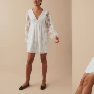 Studentklänning  - Världens finaste och skönaste studentklänning, tyvärr är den något för stor för mig så måste köpa en mindre🥰  Nypris 799. Endast testad. Prislapp kvar 