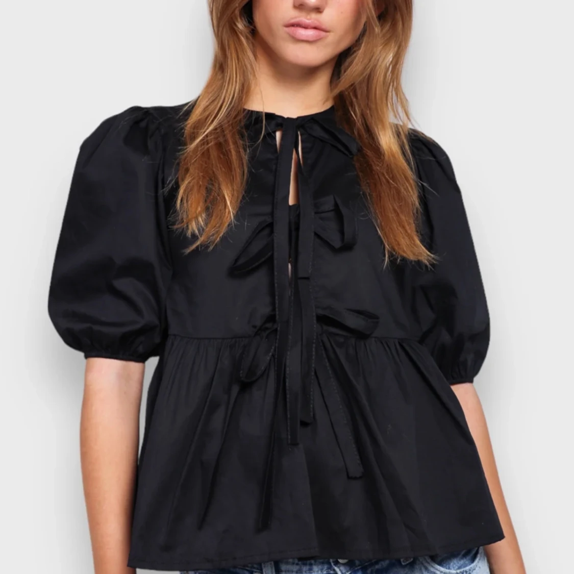 ”Lovely” Svart Blus 