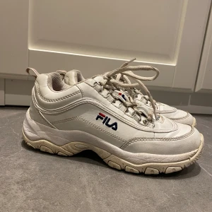 Fila skor  -  Använda i bra skick 