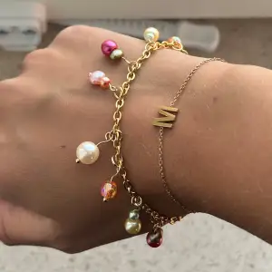 Handgjort armband i sterling silver🩷 Några av pärlorna är sötvattenspärlor 