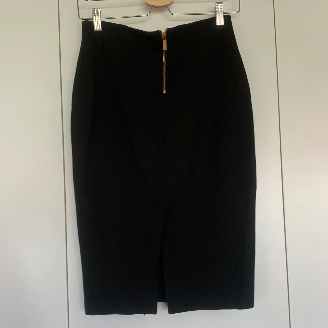 Svart pennkjol  - 90