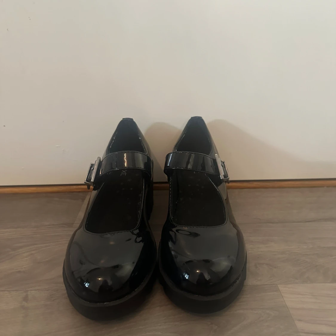 Svarta klackar  - 90