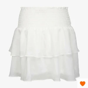 Säljer min Chealsea kjol - Den är i storlek xxs men helt ärligt sitter den som en s , perfekt till sommaren 😍😍
