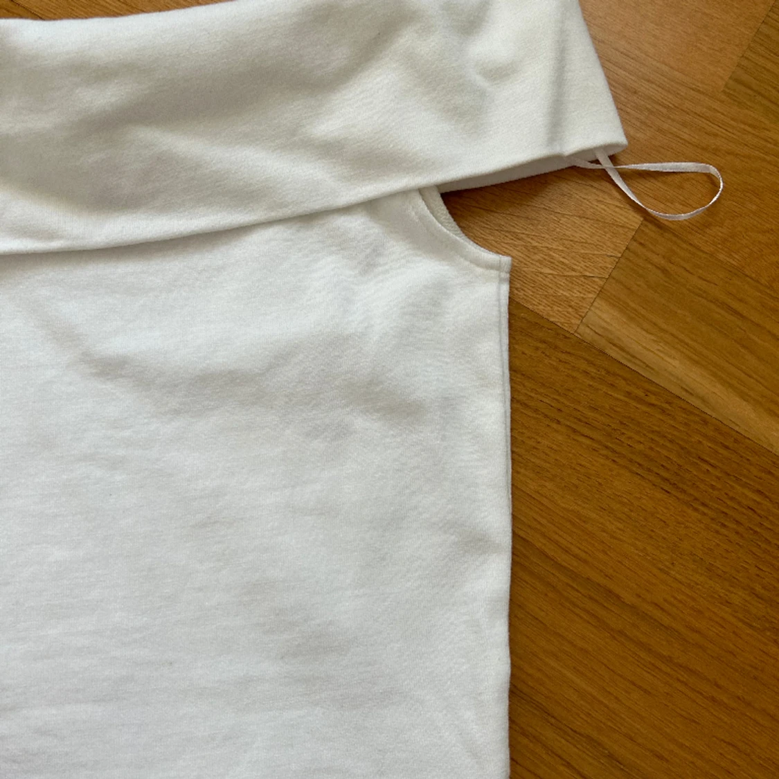 Offshoulder tröja - 91