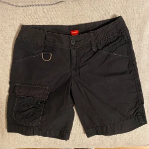Lågmidjade shorts - Lågmidjade shorts/jorts från esprit💕💕