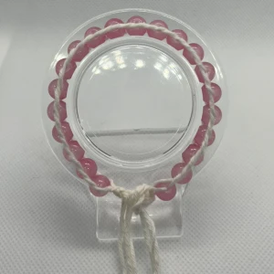 Armband  - Jättefina handgjorda armband, frakten är inräknat i priset 