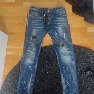 Dsquared byxa - Jag har haft den i tre månader 