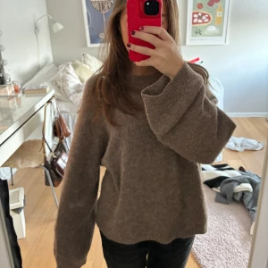 Arket tröja - Mohair. Använd en del men fortfarande fin