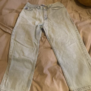 Polar denim 93 jeans - Denims 93, storlek 30/30  Säljer pga har ingen användning  Hör av om ni har några frågor  Priset kan diskuteras 