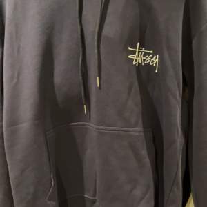 Stussy hoodie, köpte i NYC, storlek S