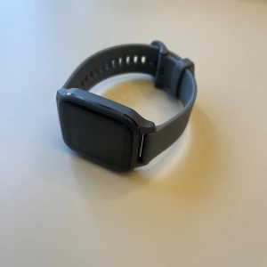 Garmin - Venu Sq 2 - 10/10 skick. Använd 2 gånger. Perfekt klocka både för vardag och träning. 