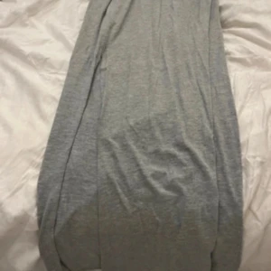 Lång kjol - Aldrig använd