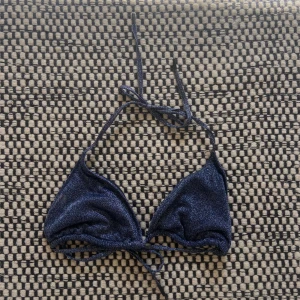 Cubus bikiniöverdel glitter - Fint skick, storlek M!